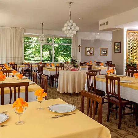 Hotel Gattuccio Cesenatico