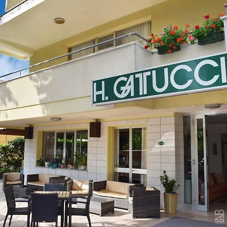 Gattuccio ホテル チェゼナーティコ